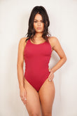 NELLI ONE PIECE